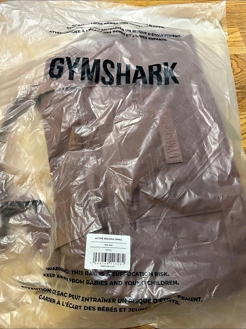 GYMSHARK Venture Holiday Small Short Sleeve Tee in Brown Size Small NWT